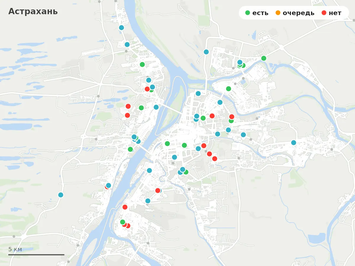 Карта заправок Астрахань: зелёные — есть топливо, оранжевые — очередь, красные — нет