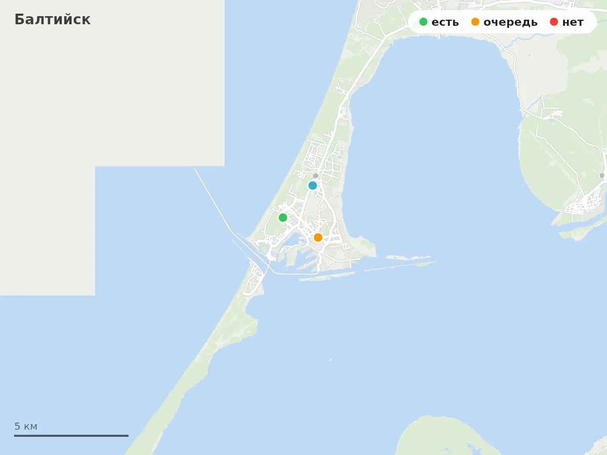 Карта заправок Балтийск: зелёные — есть топливо, оранжевые — очередь, красные — нет