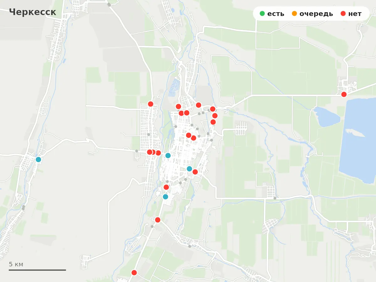 Карта заправок Черкесск: зелёные — есть топливо, оранжевые — очередь, красные — нет