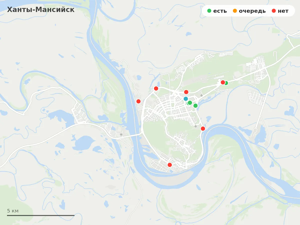 Карта заправок Ханты-Мансийск: зелёные — есть топливо, оранжевые — очередь, красные — нет