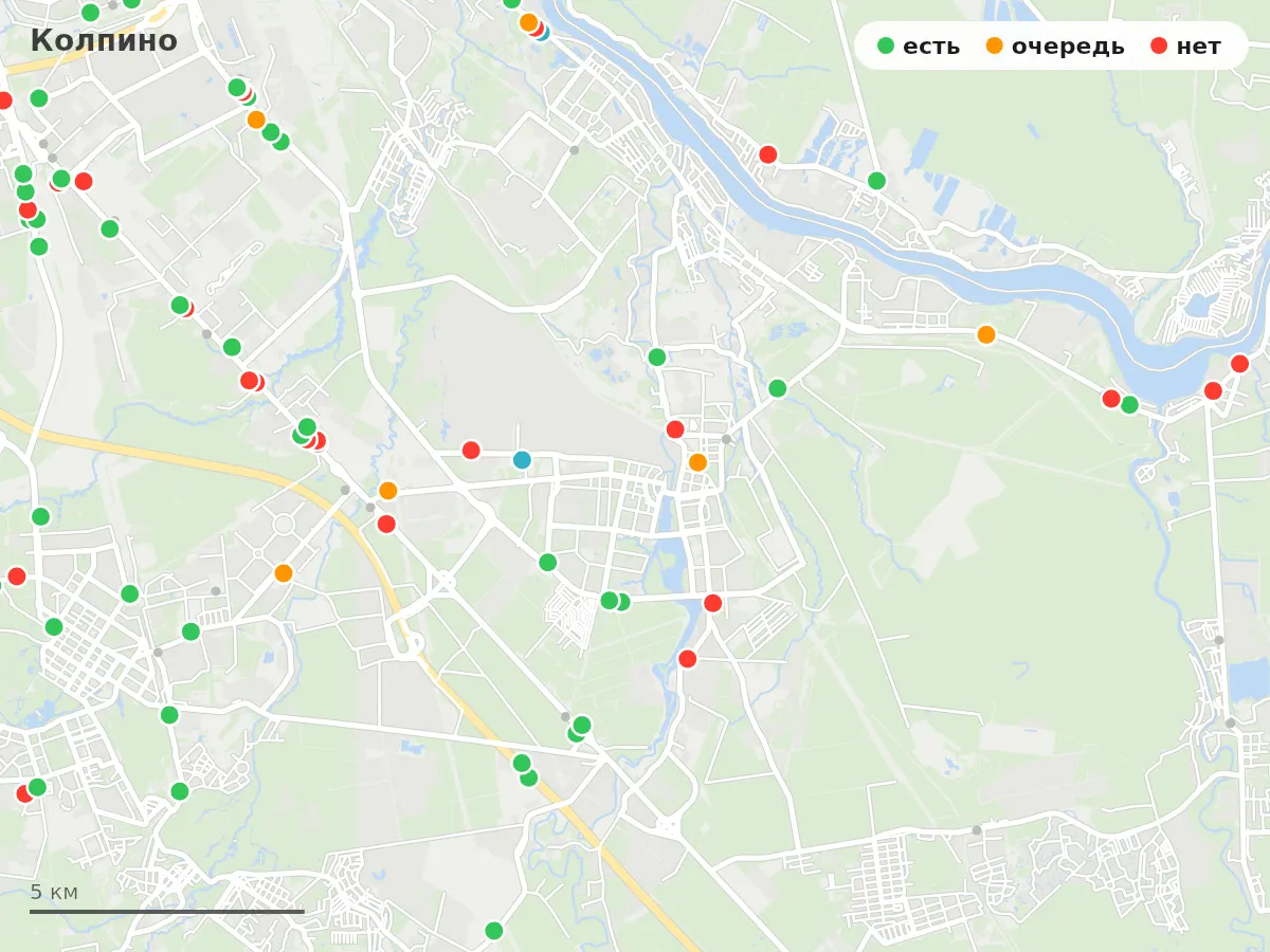 Карта заправок Колпино: зелёные — есть топливо, оранжевые — очередь, красные — нет