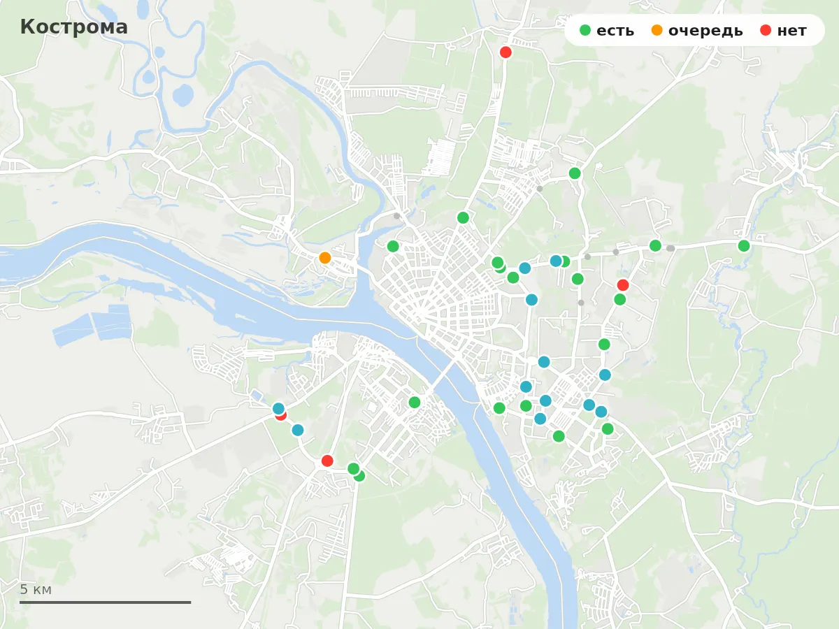 Карта заправок Кострома: зелёные — есть топливо, оранжевые — очередь, красные — нет