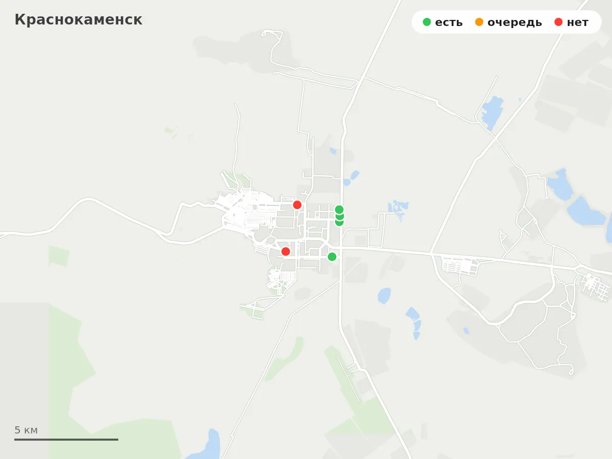 Карта заправок Краснокаменск: зелёные — есть топливо, оранжевые — очередь, красные — нет