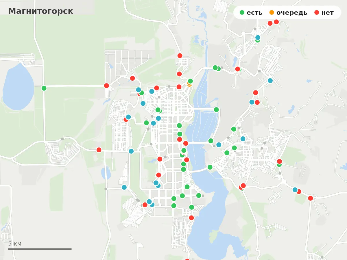 Карта заправок Магнитогорск: зелёные — есть топливо, оранжевые — очередь, красные — нет