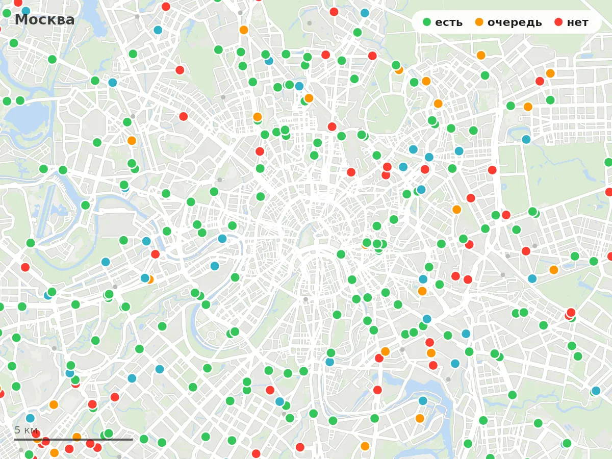 Карта заправок Москва: зелёные — есть топливо, оранжевые — очередь, красные — нет