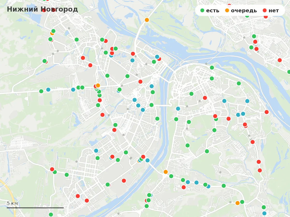 Карта заправок Нижний Новгород: зелёные — есть топливо, оранжевые — очередь, красные — нет