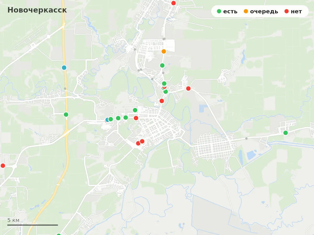 Карта заправок Новочеркасск: зелёные — есть топливо, оранжевые — очередь, красные — нет