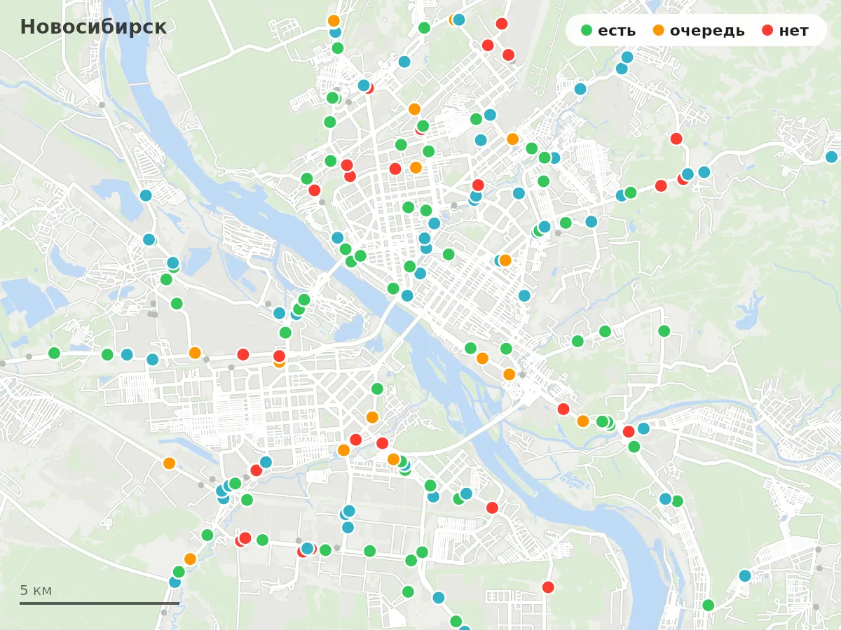 Карта заправок Новосибирск: зелёные — есть топливо, оранжевые — очередь, красные — нет