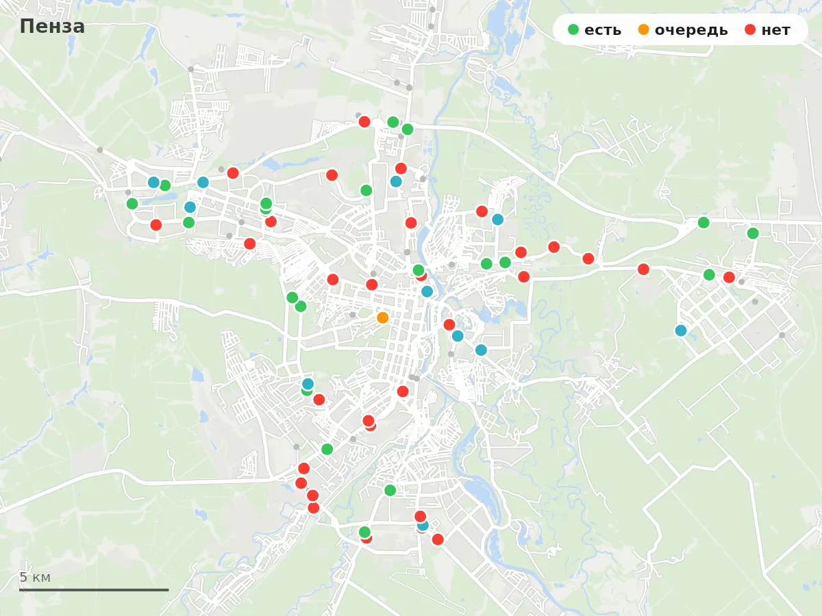Карта заправок Пенза: зелёные — есть топливо, оранжевые — очередь, красные — нет