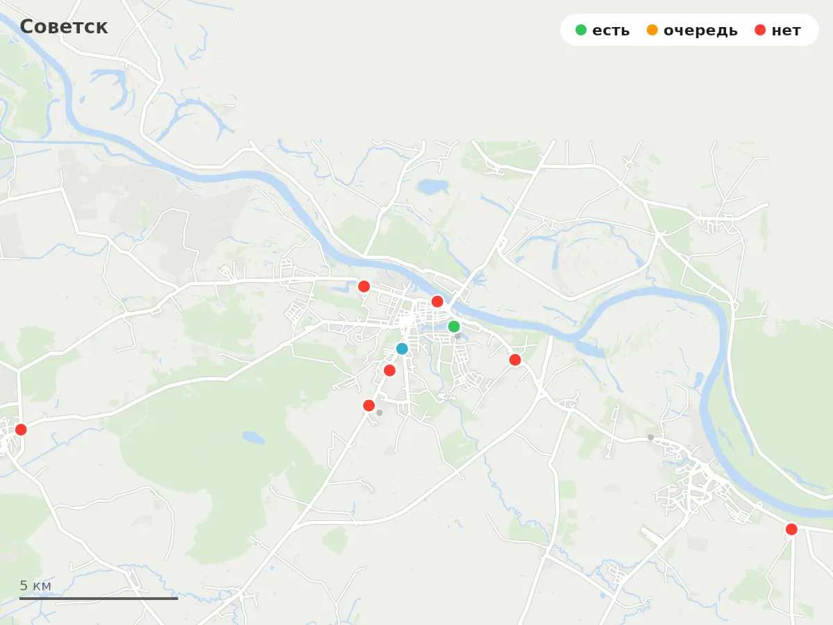 Карта заправок Советск: зелёные — есть топливо, оранжевые — очередь, красные — нет