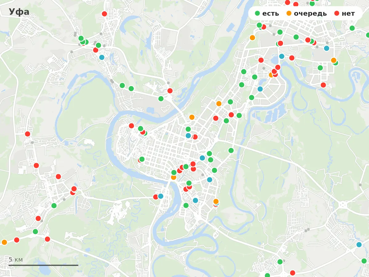 Карта заправок Уфа: зелёные — есть топливо, оранжевые — очередь, красные — нет